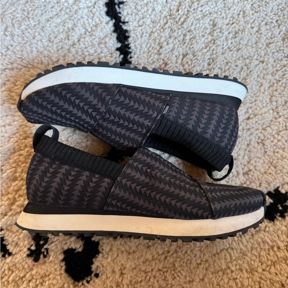 Toms Herringbone Slip-On Sneakers